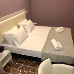 파가니니 호텔 3*