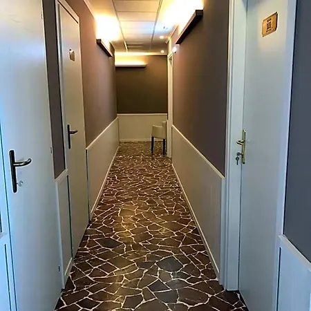 Paganini Hotel 3*