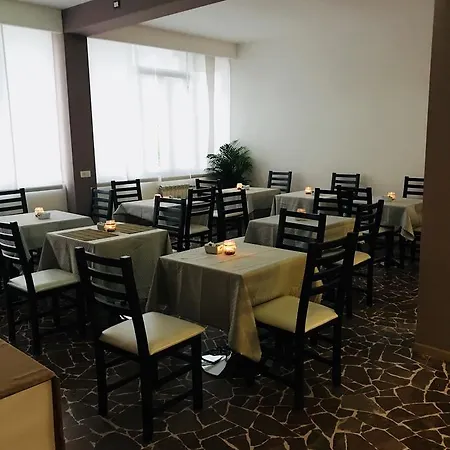 パガニーニ ホテル